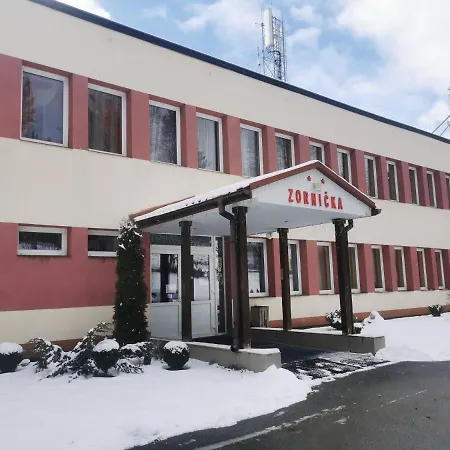 호텔 Zornicka