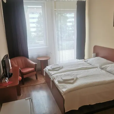 Zornicka Hotel 2*